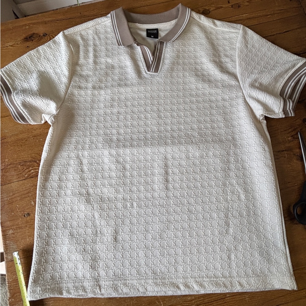 DR Essentials White Polo Shirt, knit houndstooth pattern men’s loose fit